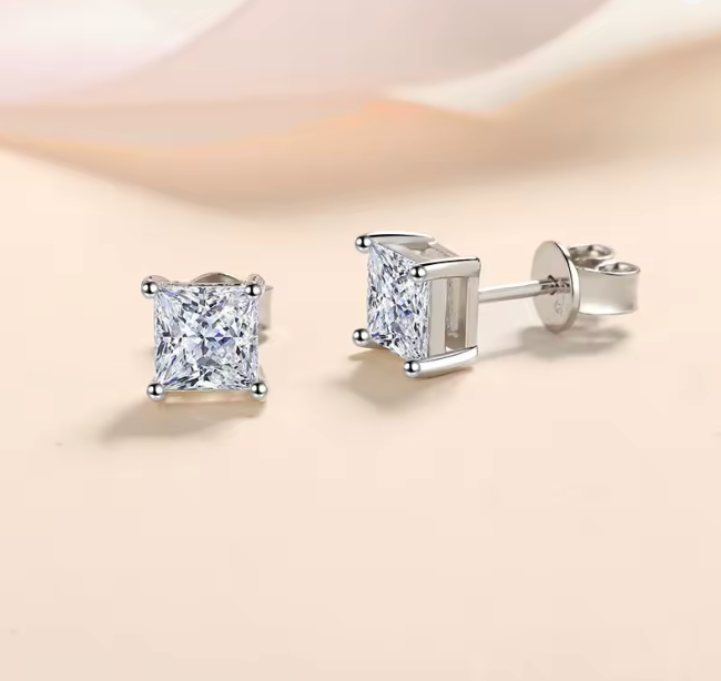 Vantage Studs