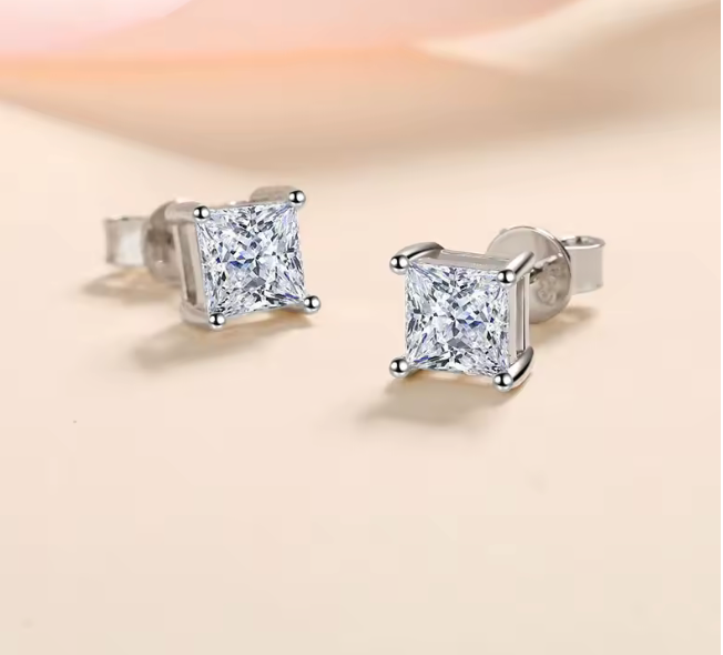 Vantage Studs