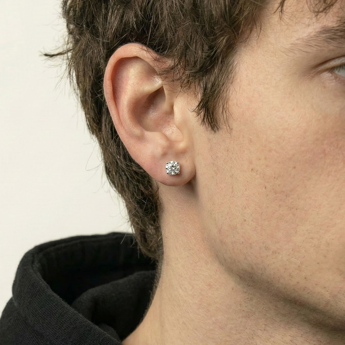 Vanta Studs