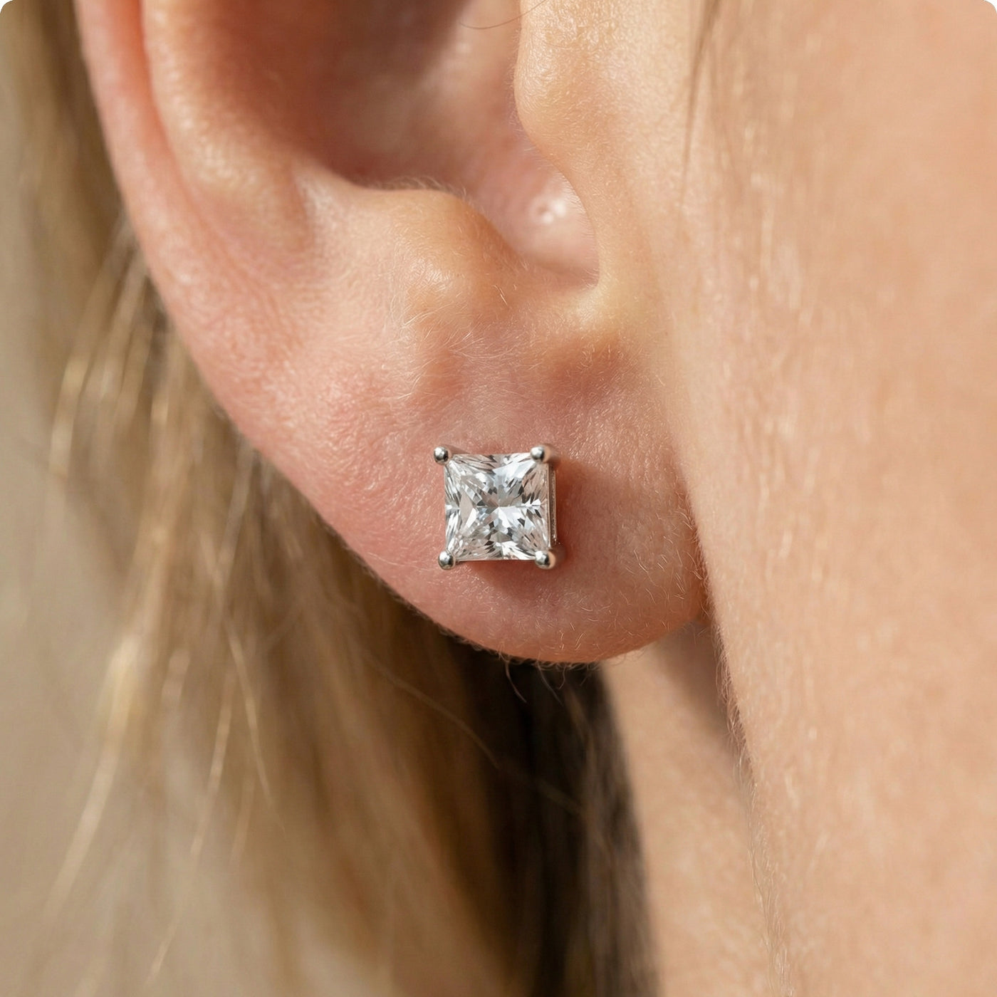 Vera Studs