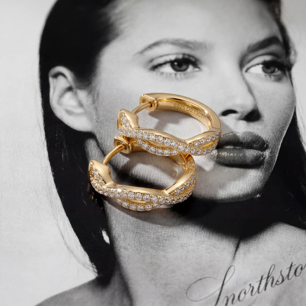 <strong>Returns & Exchanges</strong>